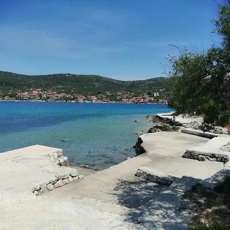 شقة Rudic Vinišće